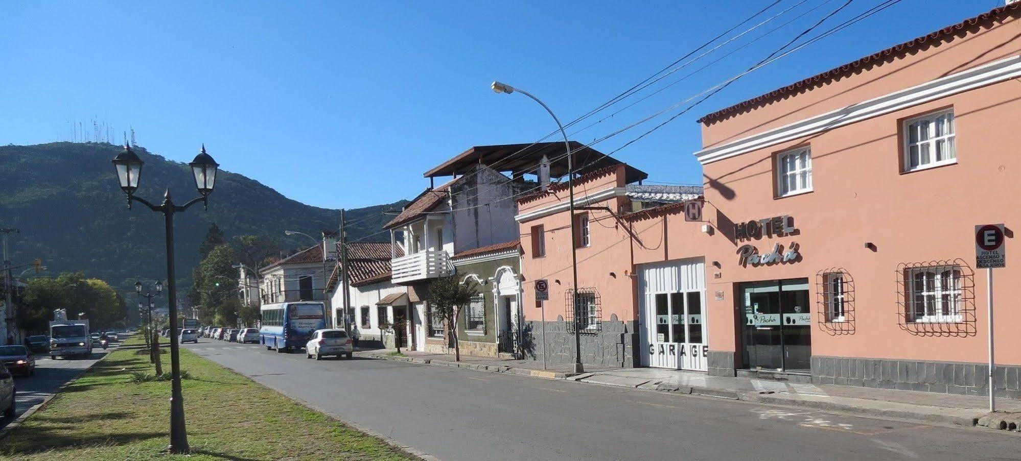 Hotel Pacha Salta Bagian luar foto